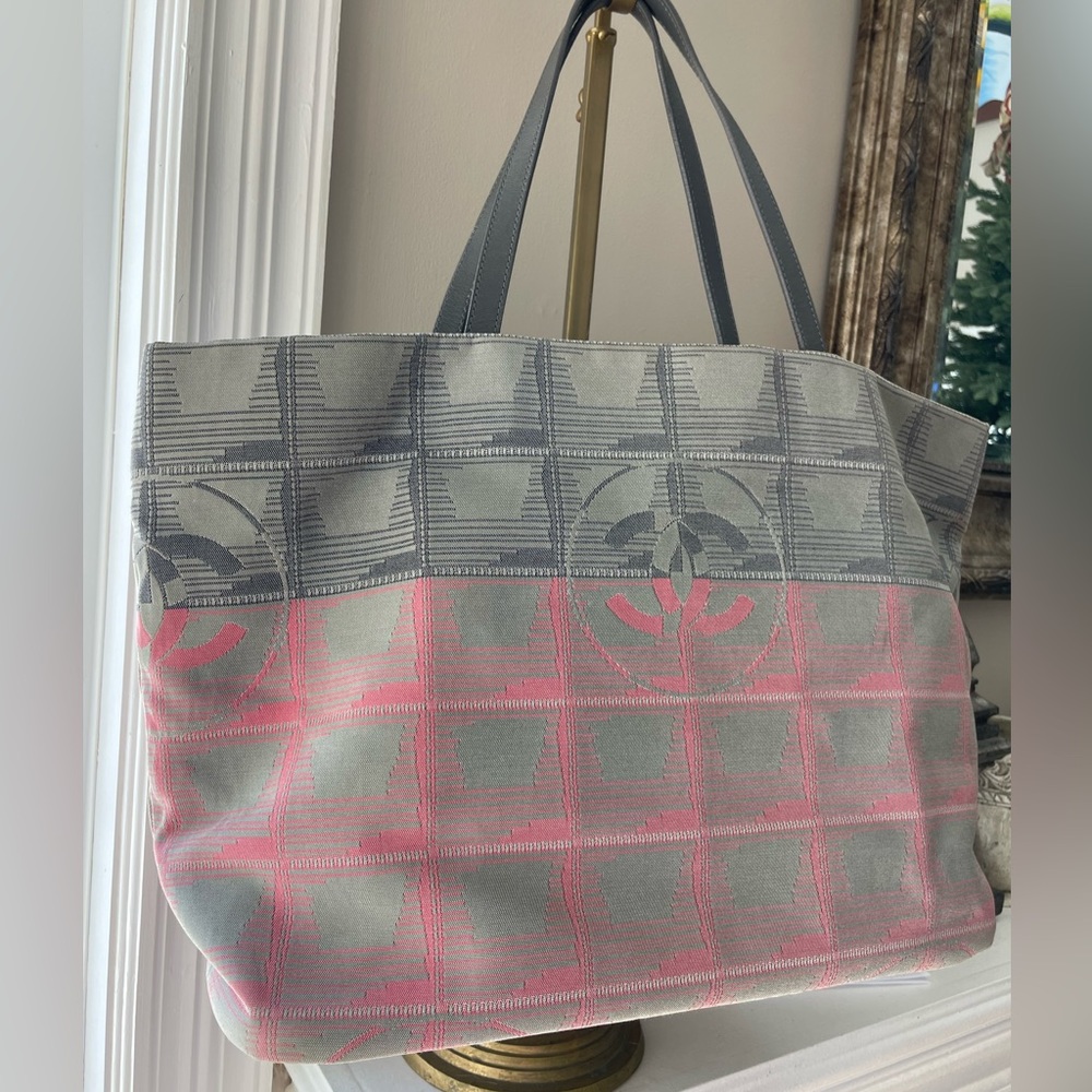 💕Chanel New Travel Line Tote